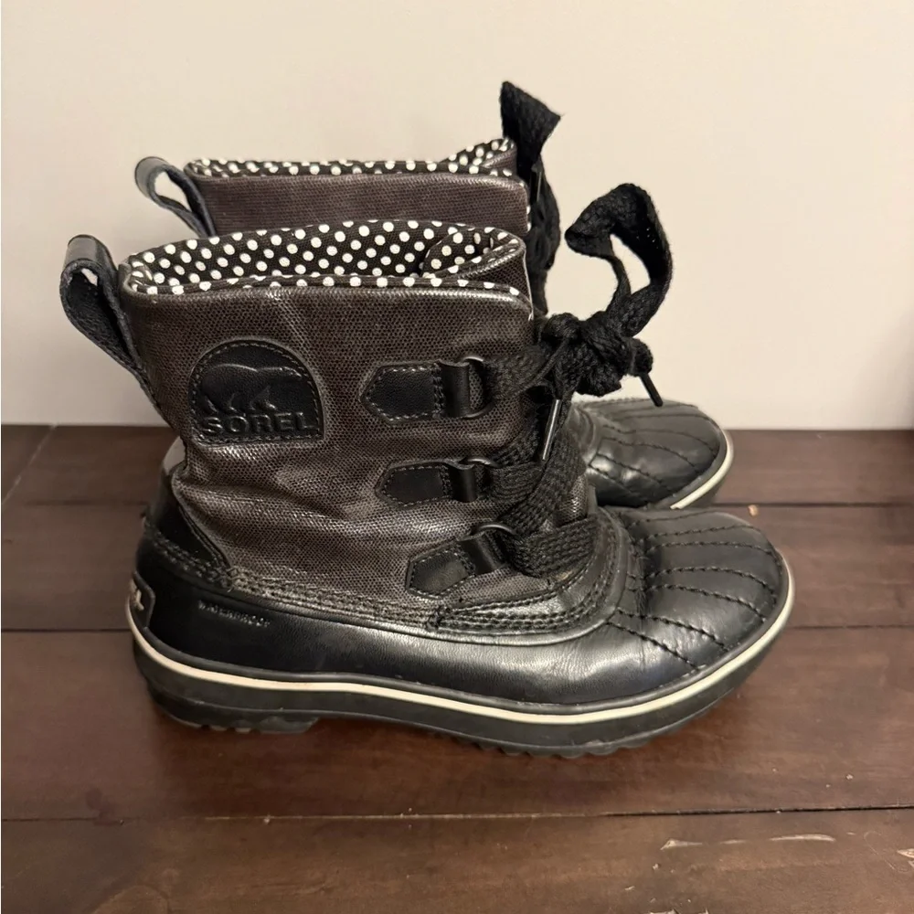 Sorel Out ’N About Waterproof Duck Boots – Women’s Size 6